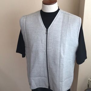 Sweater vest